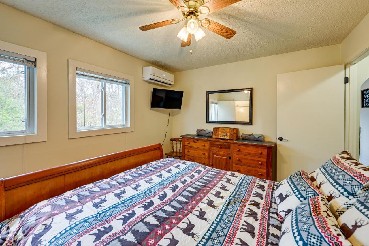 Whittier Vacation Rental Cabin With Private Hot Tub Exteriör bild